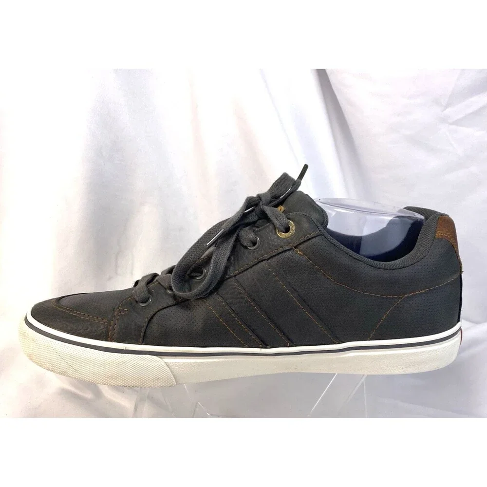 LEVI STRAUSS Men's Size 9,5 Sneaker Gray Faux Leather Lace Up Round Toe Low Top